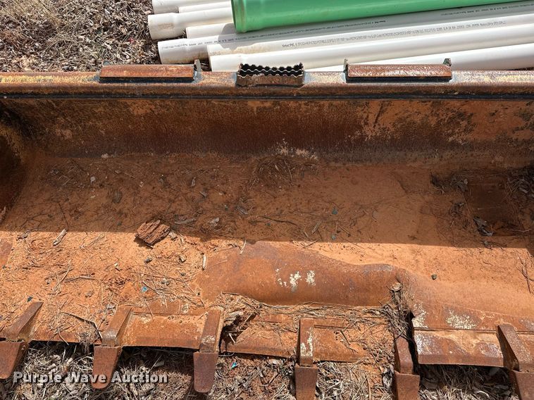 image for item EK0528 John Deere T84 83