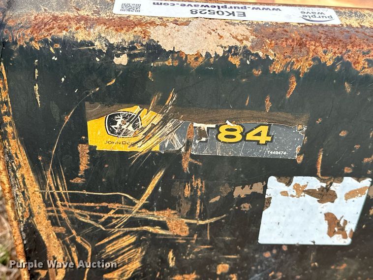 image for item EK0528 John Deere T84 83