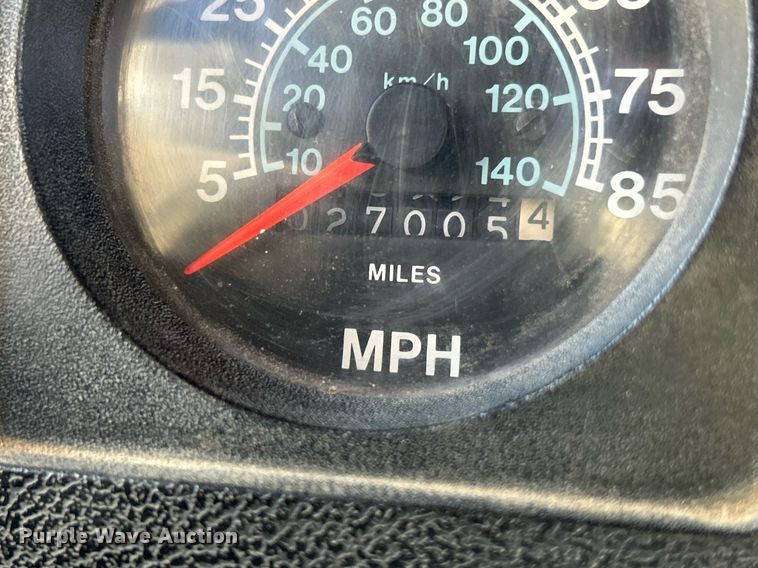 image for item EK2562 1988 International 1954 sewer jetter truck