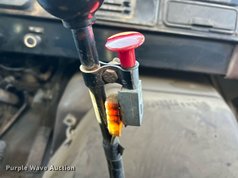 image for item EK2562 1988 International 1954 sewer jetter truck