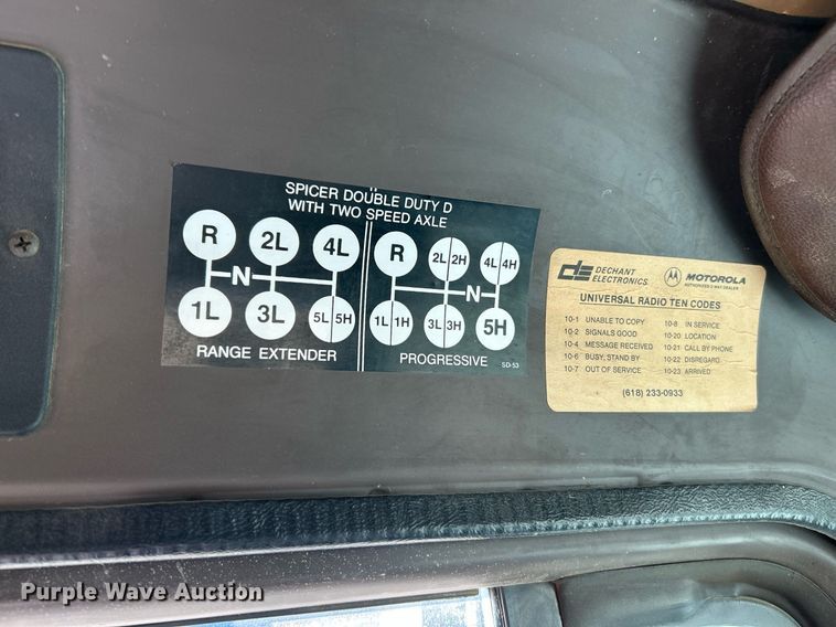 image for item EK2562 1988 International 1954 sewer jetter truck