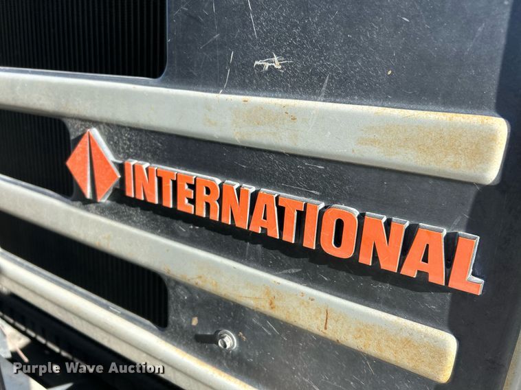 image for item EK2562 1988 International 1954 sewer jetter truck