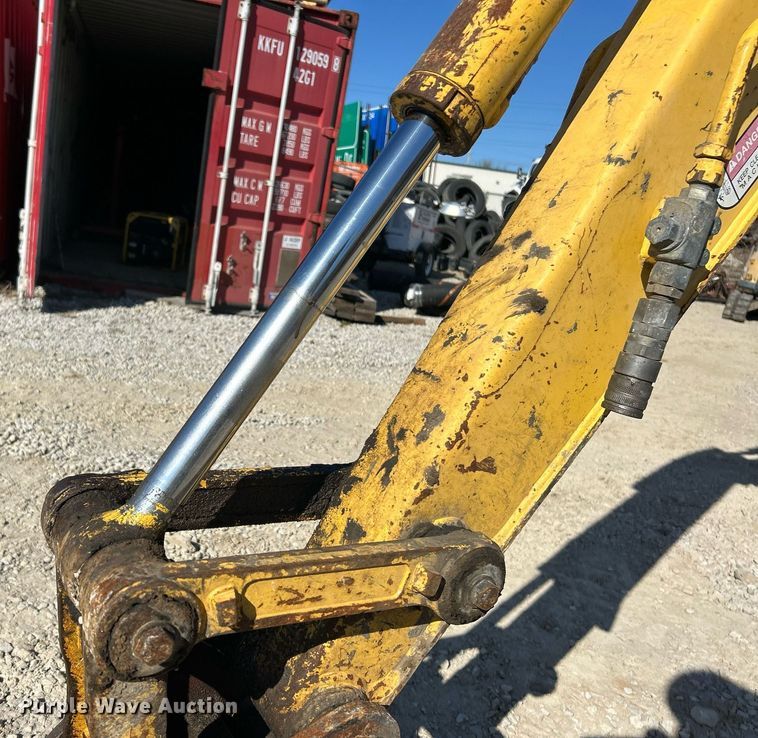 image for item EK2723 2012 New Holland E35B mini excavator