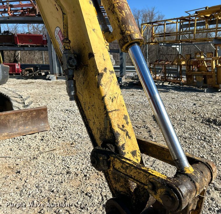 image for item EK2723 2012 New Holland E35B mini excavator