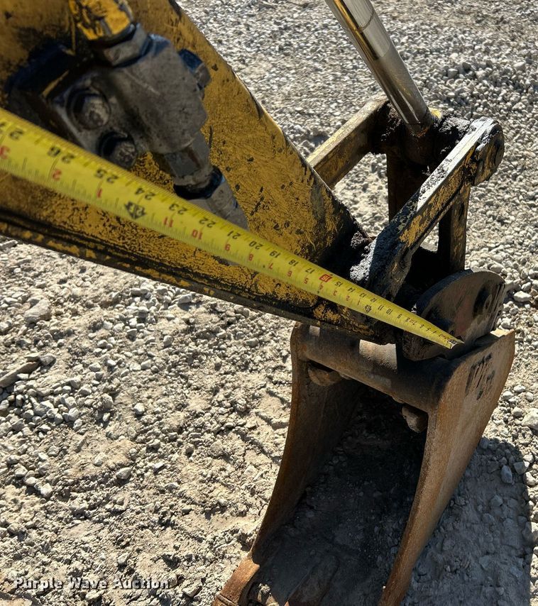 image for item EK2723 2012 New Holland E35B mini excavator