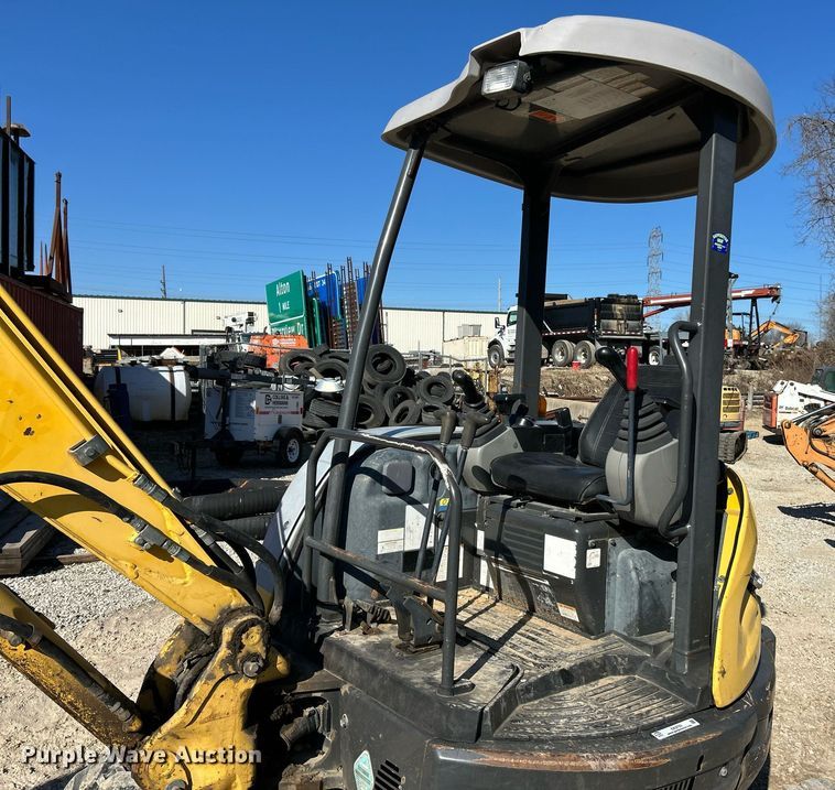 image for item EK2723 2012 New Holland E35B mini excavator