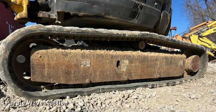 image for item EK2723 2012 New Holland E35B mini excavator