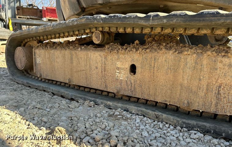 image for item EK2723 2012 New Holland E35B mini excavator