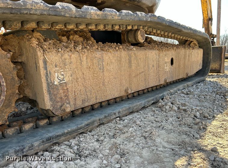 image for item EK2723 2012 New Holland E35B mini excavator