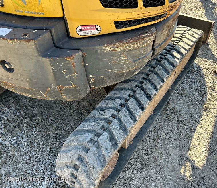 image for item EK2723 2012 New Holland E35B mini excavator