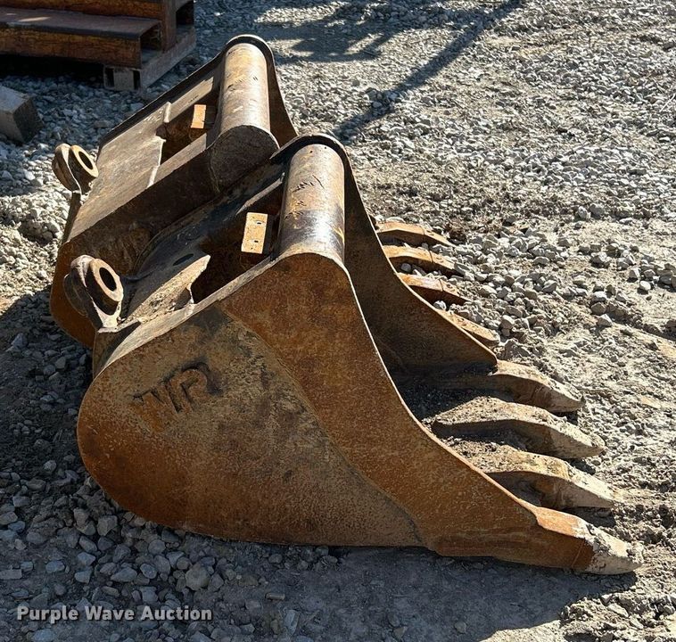 image for item EK2723 2012 New Holland E35B mini excavator