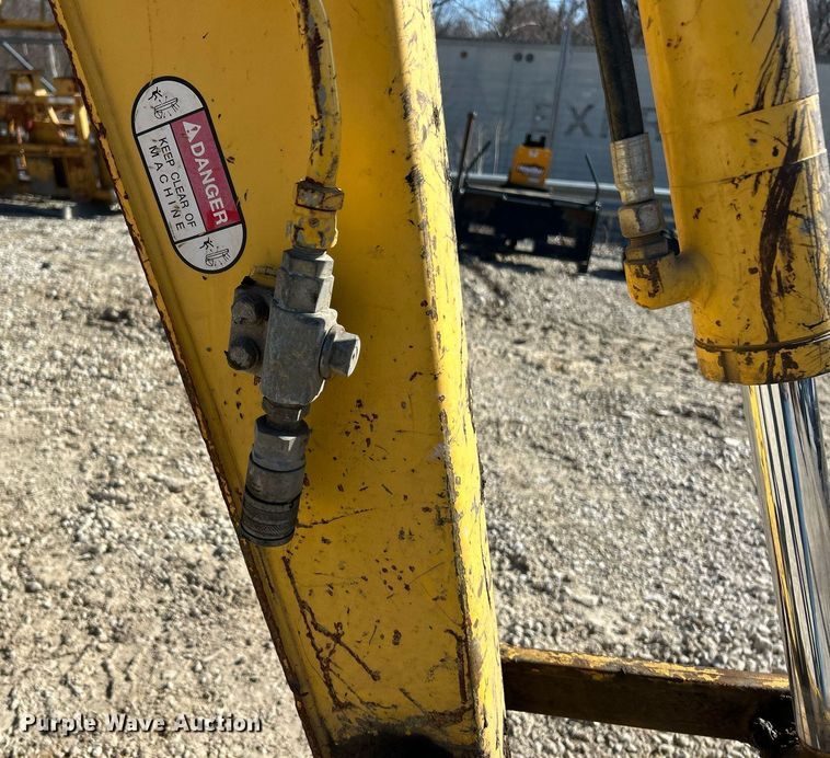 image for item EK2724 2013 New Holland E35B mini excavator