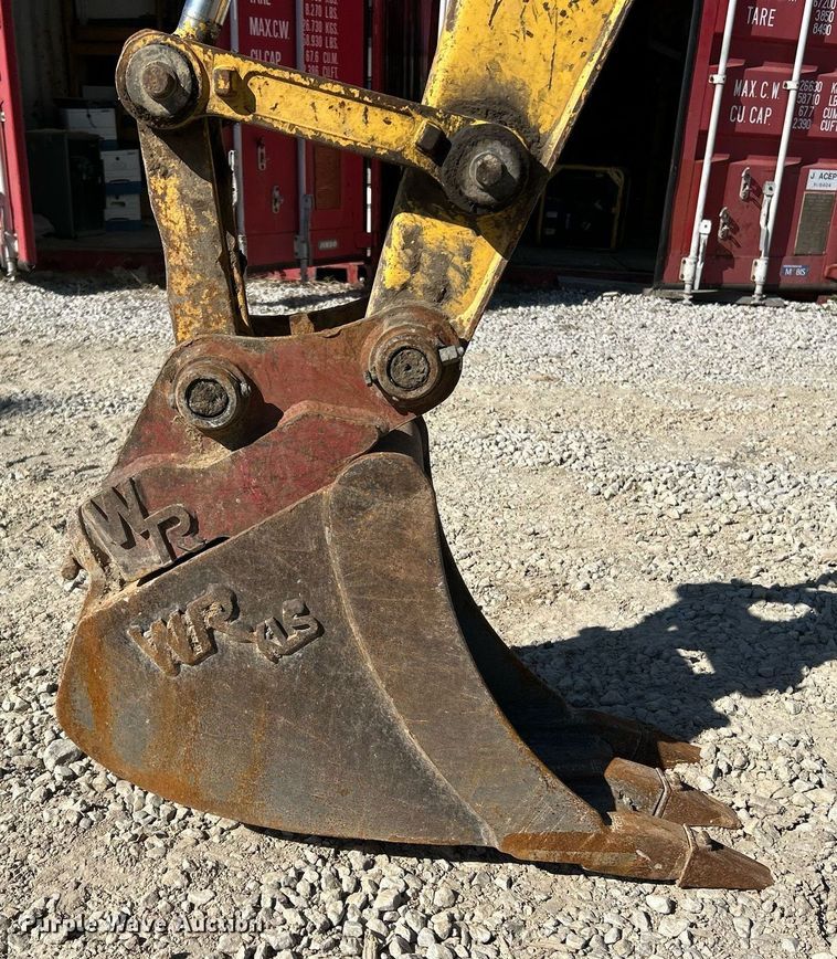 image for item EK2724 2013 New Holland E35B mini excavator