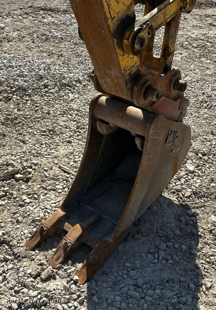 image for item EK2724 2013 New Holland E35B mini excavator