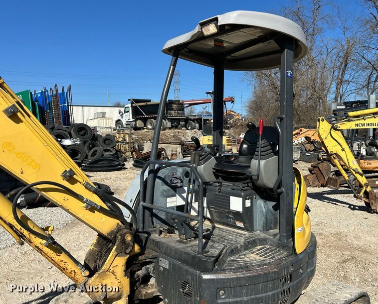 image for item EK2724 2013 New Holland E35B mini excavator