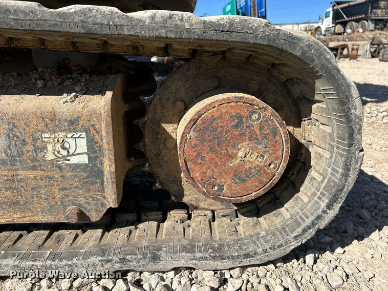 image for item EK2724 2013 New Holland E35B mini excavator