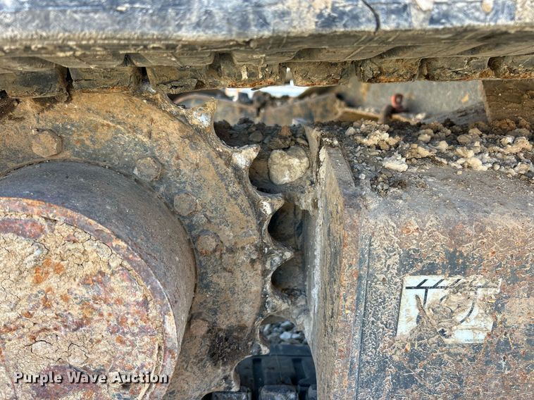 image for item EK2724 2013 New Holland E35B mini excavator