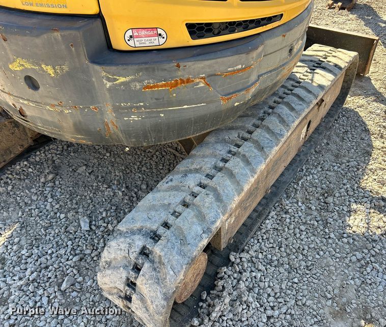 image for item EK2724 2013 New Holland E35B mini excavator