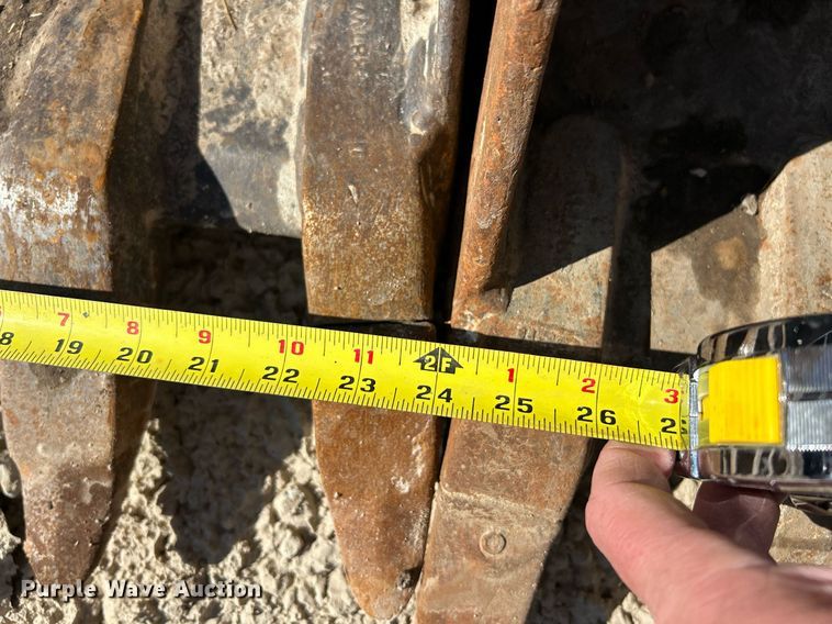 image for item EK2725 2013 Case CX36B ZTS mini excavator