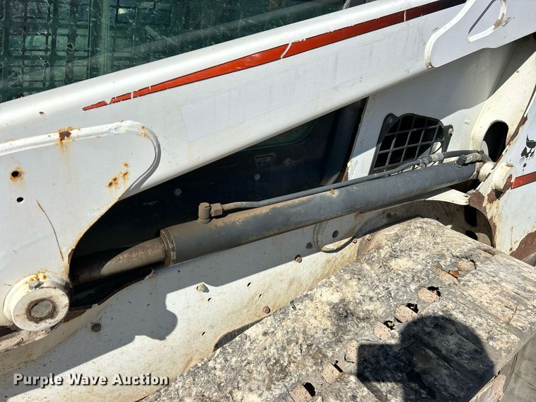 image for item EK2726 2012 Bobcat T630 tracked skid steer loader