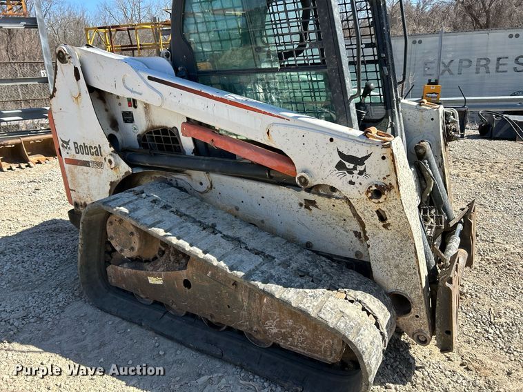 image for item EK2726 2012 Bobcat T630 tracked skid steer loader