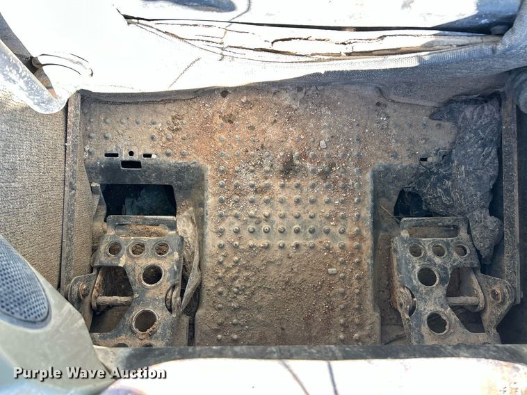 image for item EK2726 2012 Bobcat T630 tracked skid steer loader