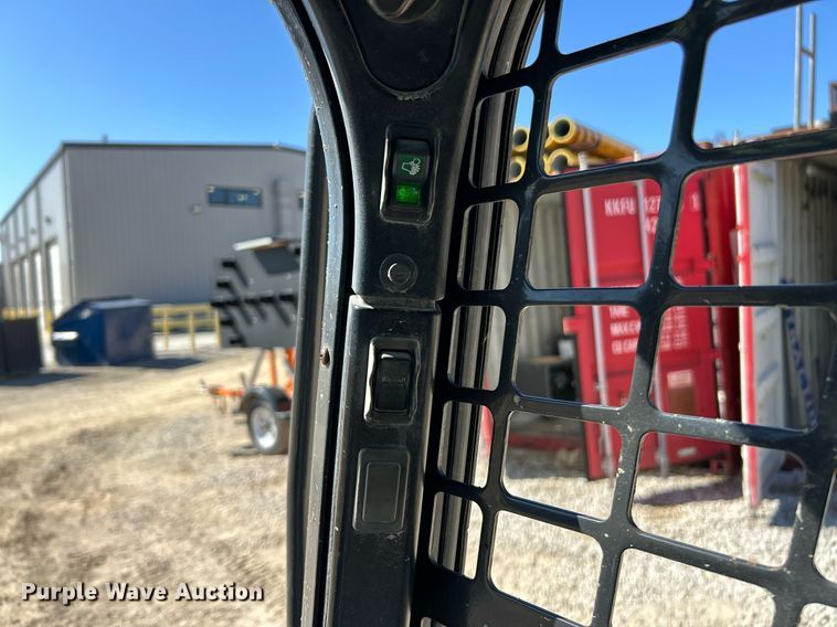 image for item EK2726 2012 Bobcat T630 tracked skid steer loader