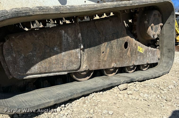 image for item EK2726 2012 Bobcat T630 tracked skid steer loader