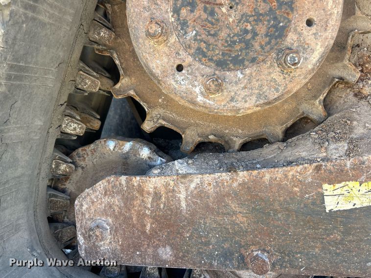 image for item EK2726 2012 Bobcat T630 tracked skid steer loader