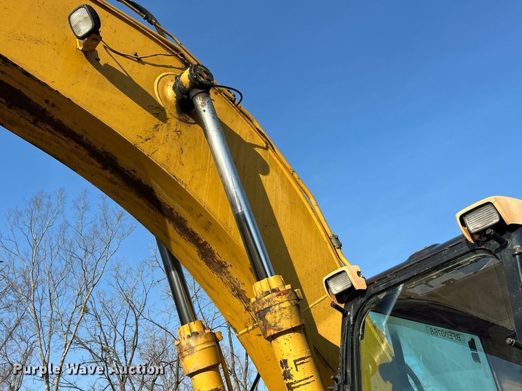 image for item EK2737 2003 Caterpillar 325C L excavator