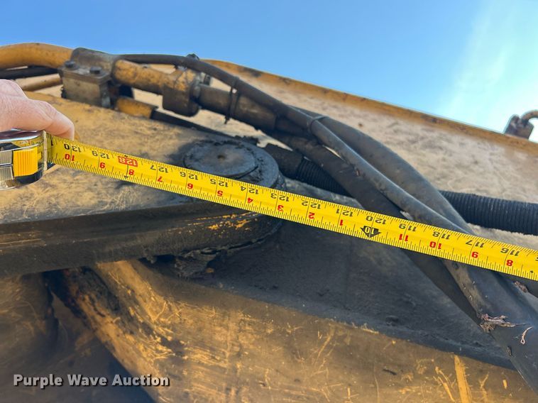 image for item EK2737 2003 Caterpillar 325C L excavator