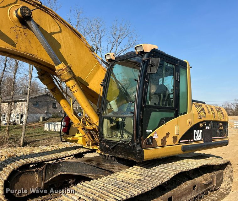 image for item EK2737 2003 Caterpillar 325C L excavator