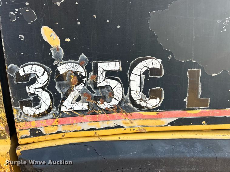 image for item EK2737 2003 Caterpillar 325C L excavator