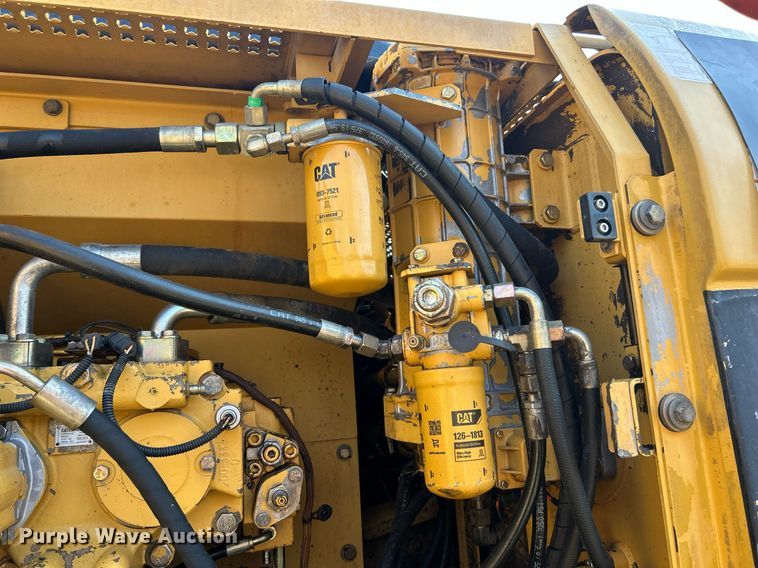 image for item EK2737 2003 Caterpillar 325C L excavator