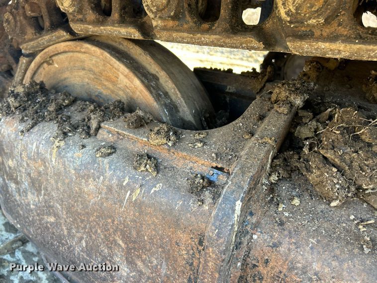 image for item EK2737 2003 Caterpillar 325C L excavator