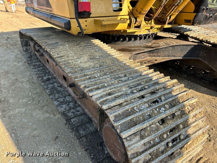 image for item EK2737 2003 Caterpillar 325C L excavator