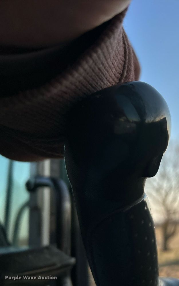 image for item EK2738 2007 Link-Belt 160X2 excavator