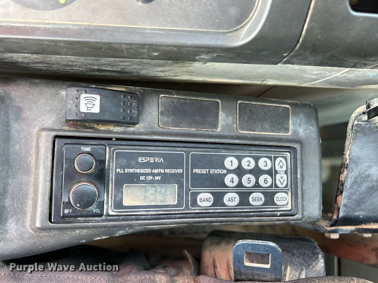 image for item EK2738 2007 Link-Belt 160X2 excavator