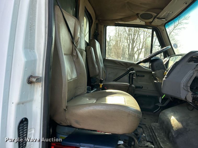 image for item EK2739 1999 Sterling L8511 dump truck