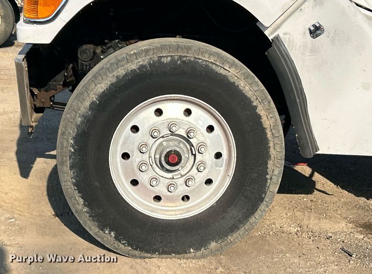 image for item EK2739 1999 Sterling L8511 dump truck