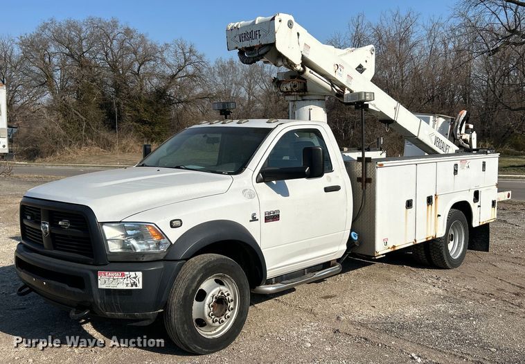 image for item EK2740 2012 Dodge Ram 5500 bucket truck