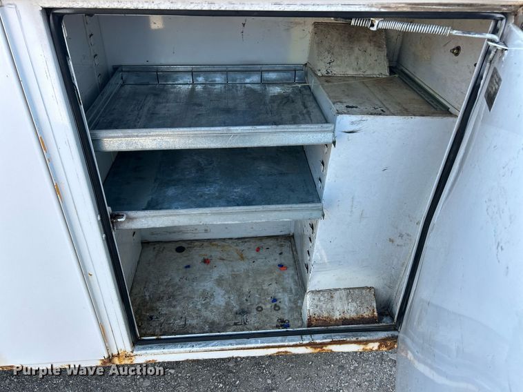 image for item EK2740 2012 Dodge Ram 5500 bucket truck