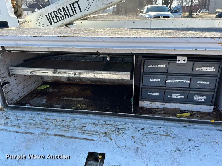 image for item EK2740 2012 Dodge Ram 5500 bucket truck