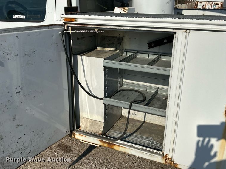 image for item EK2740 2012 Dodge Ram 5500 bucket truck