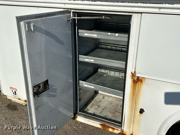 image for item EK2740 2012 Dodge Ram 5500 bucket truck