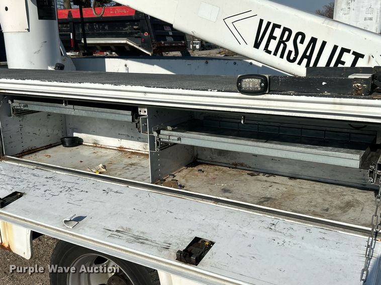 image for item EK2740 2012 Dodge Ram 5500 bucket truck