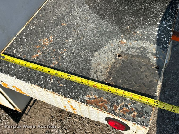 image for item EK2740 2012 Dodge Ram 5500 bucket truck