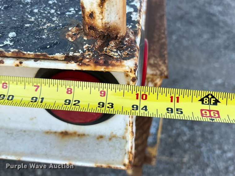 image for item EK2740 2012 Dodge Ram 5500 bucket truck