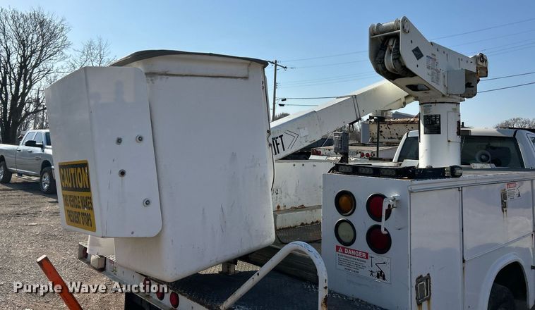 image for item EK2740 2012 Dodge Ram 5500 bucket truck