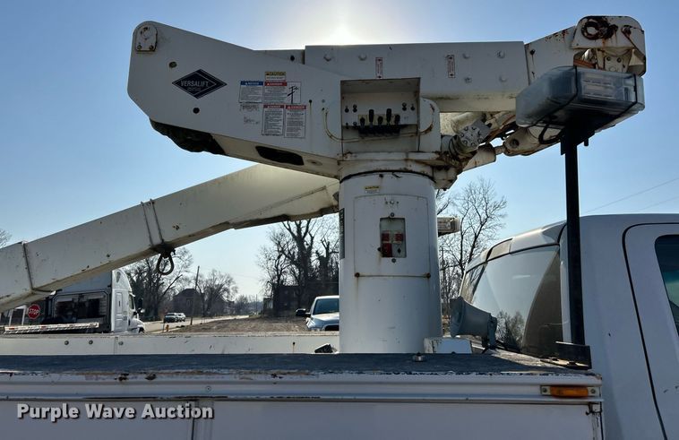 image for item EK2740 2012 Dodge Ram 5500 bucket truck